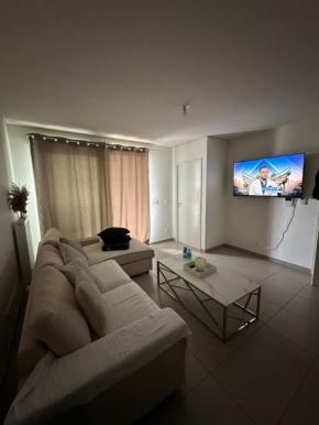 Appartement Cosy Cenon